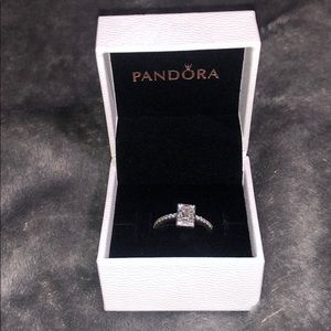 Pandora Ring